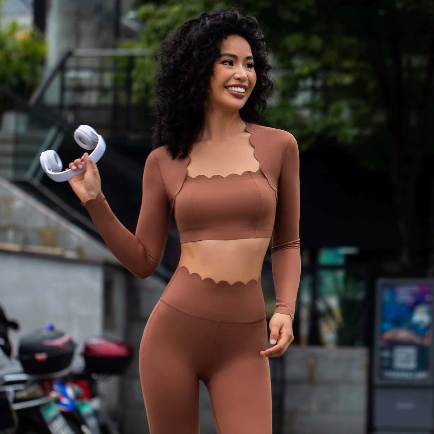 Top court Flow manches longues - col carré