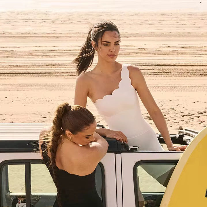 Combinaison Flow - Coupe short et dos asymétrique